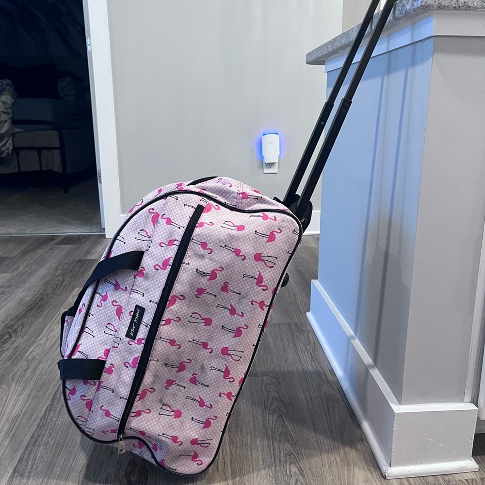 Betsy Johnson Pink Flamingo Rolling Travel Weekender Bag - Picture 5 of 10